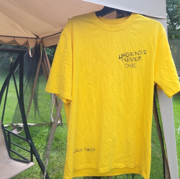 Juice World X VLone Yellow Size Large graphic tee - Picture 2 of 3